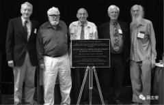 <b>也就是为什么人取计较机交换时很是费劲</b>